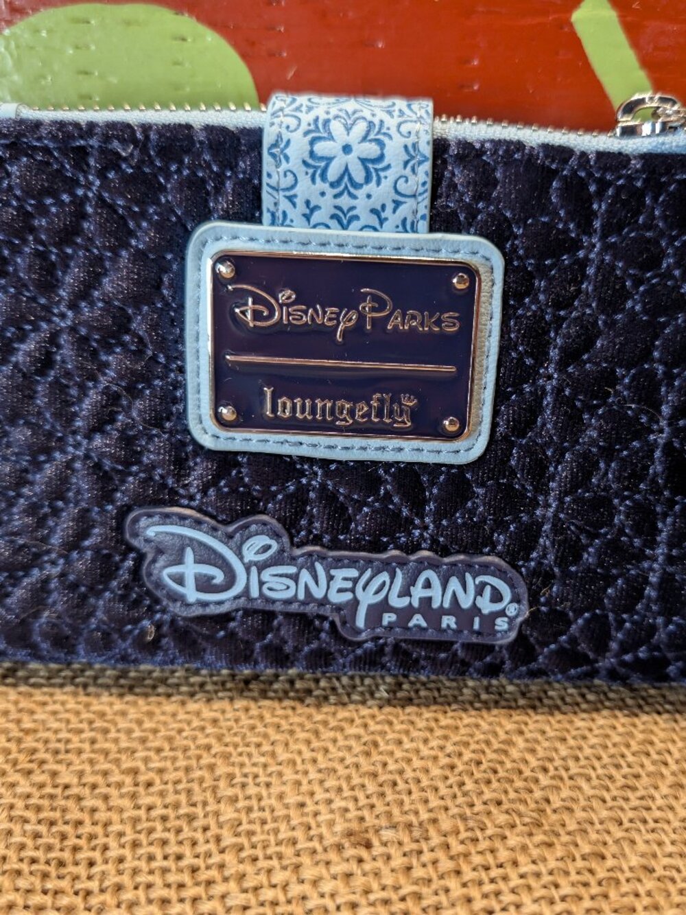 NEW Disneyland Paris Disney Parks Loungefly World of Frozen Wallet NWT Exclusive